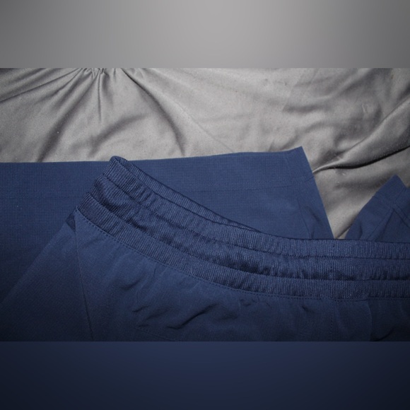 Womens Ideology Shorts - Picture 4 of 6